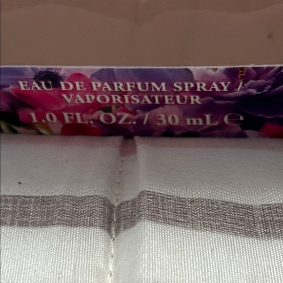 Vince Camuto Fiori Fragrance Set - Gold and Purple - Picture 7 of 8